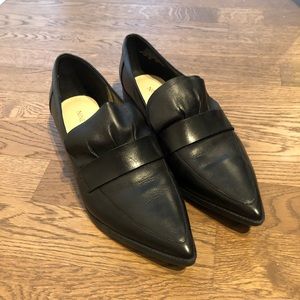 Nine West Flat shoes with ruffle detail